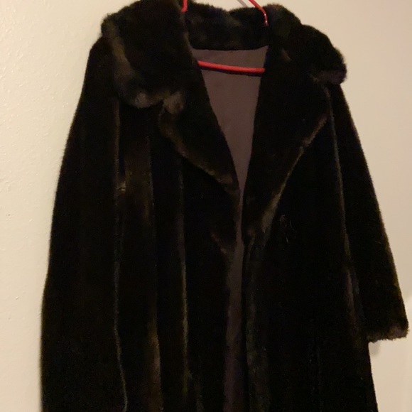 Tissavel of France Vintage Faux Fur Coat - Picture 3 of 6